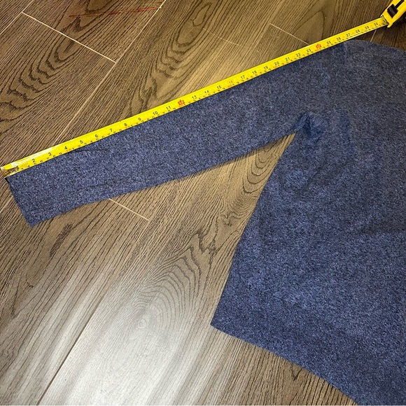 Banana Republic Sweater Mens Medium Blue Silk Linen Long Sleeve V-Neck P… - Picture 6 of 6